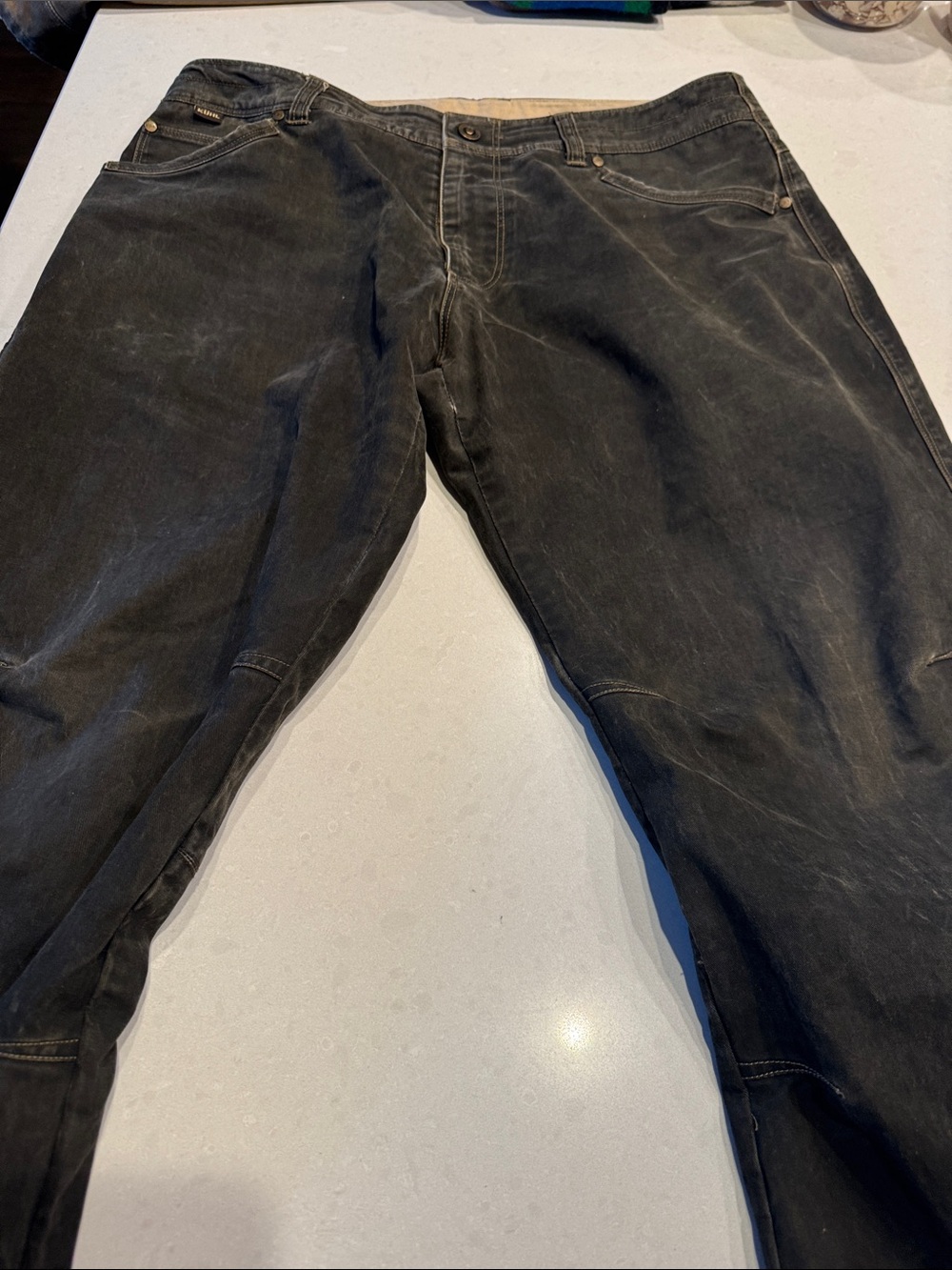 Kuhl Men's Rydr Relaxed Black dark brown Washed Jeans 36 32 excellent condition